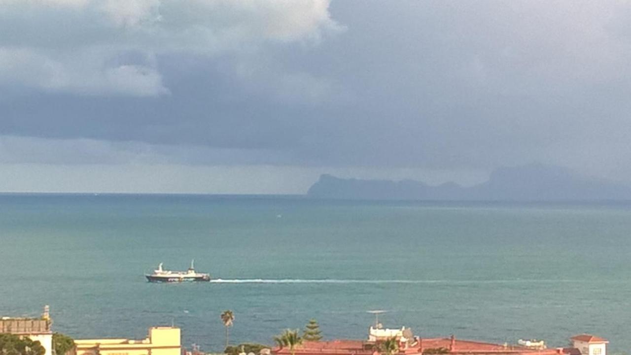 Posillipo: Soggiorno D'Incanto Apartment เนเปิลส์ ภายนอก รูปภาพ